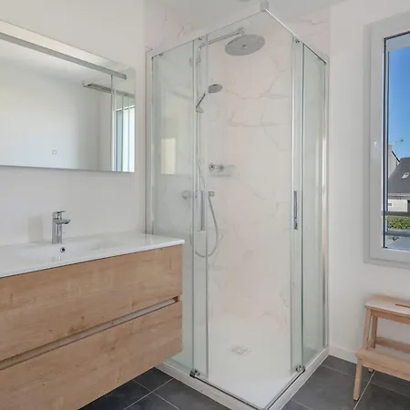 850m De La - Maison 8 Adultes Et 4 Enfants