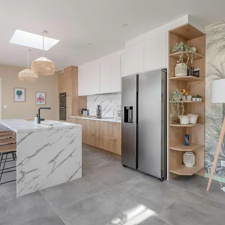 Semesterbostad 850m De La - Maison 8 Adultes Et 4 Enfants