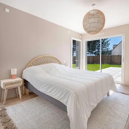 850m De La - Maison 8 Adultes Et 4 Enfants Semesterbostad