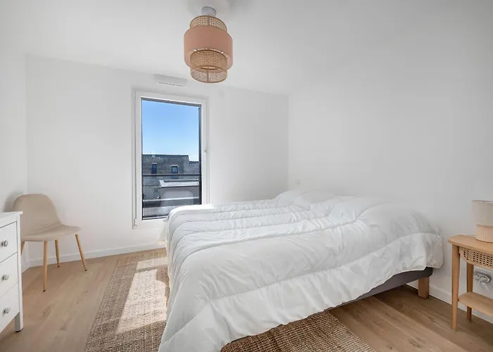 850m De La - Maison 8 Adultes Et 4 Enfants Ferienhaus *